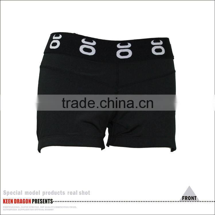 balck color tight vale tudo shorts