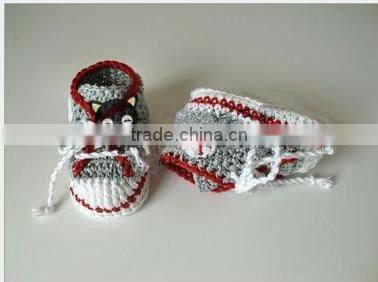 Hand Crochet Baby Shoes With Latchet Fashion Toddlers Infant Winter Knitted Shoes