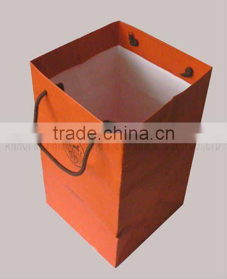 luxury paper shopping bag