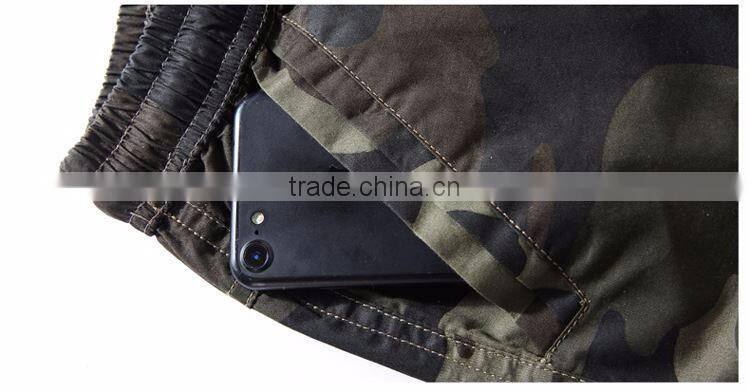 2017 Military camouflage elastic waist shorts for men