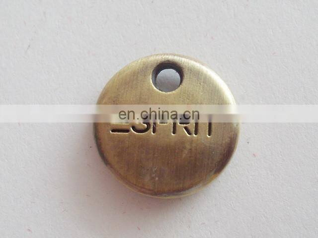 Custom Logo Gold Heart Metal Clothing Labels Garment Accessories