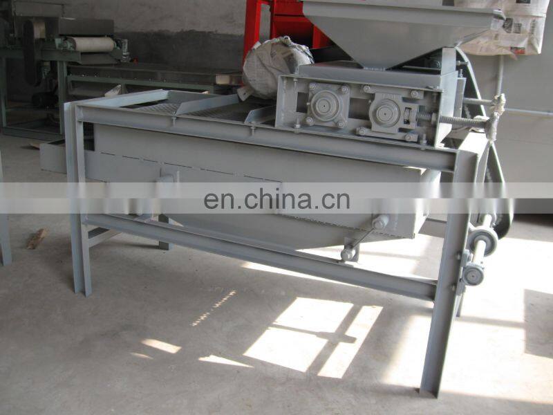 Almond shell remover machine/small almlond walnut sheller machine/almond nut sheller machine