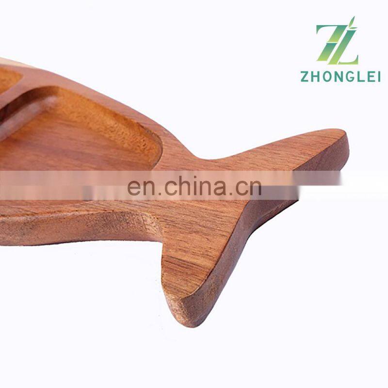 Wholesale Fish Shape Acacia Snacks Plate