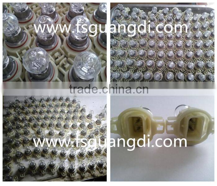 PSX24W automotive bulb