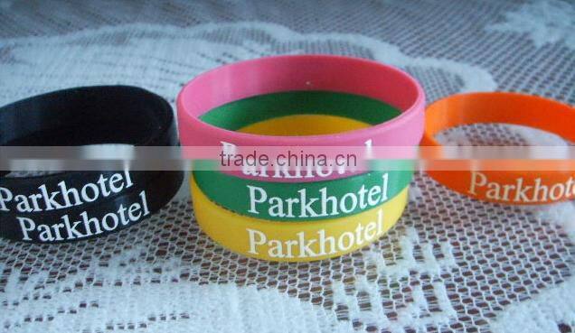 silicone wristbands