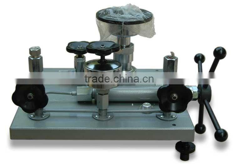High Pressure Dead Weight Tester