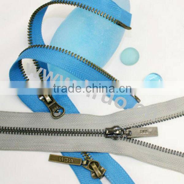 #5 Brass Zipper Close-end Auto Lock