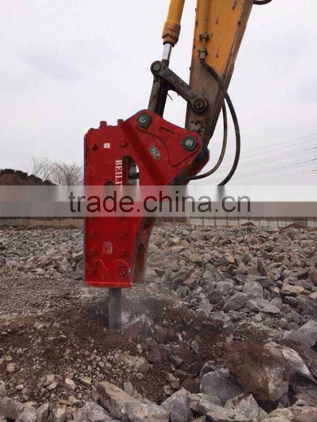 Good Quality Excavator with Breaker