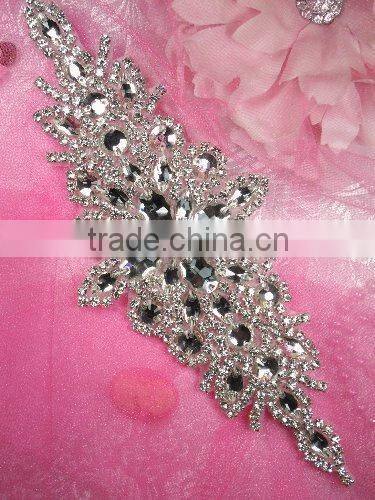 Bridal beaded rhinestone appliques to sew for wedding dresses and iron on rhinestones appliques wholesale