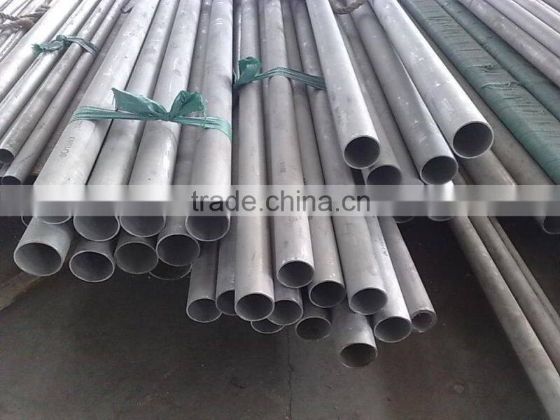 Stainless steel tube, heat exchanger tube, boiler tube