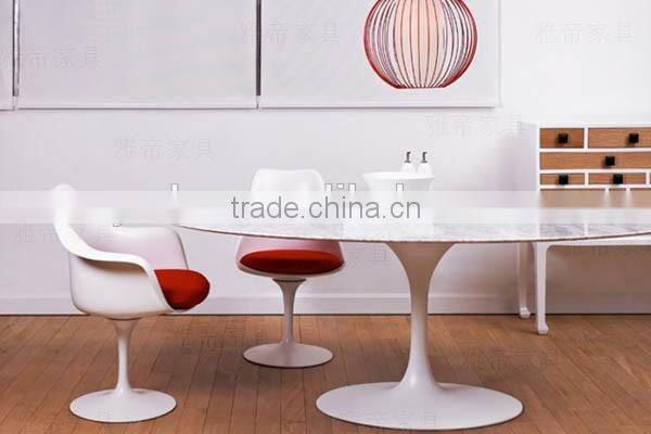 Marble top Eero Saarinen oval dining table replica