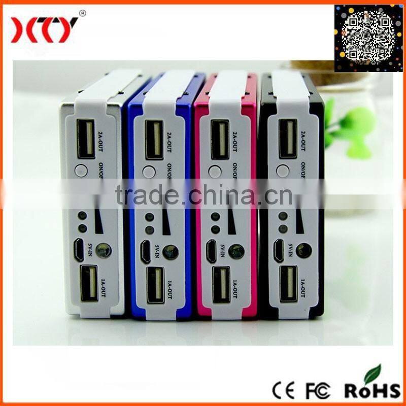 High Capacity Alloy Dual USB 10000mAh Solar Power Bank With Camping LED Light