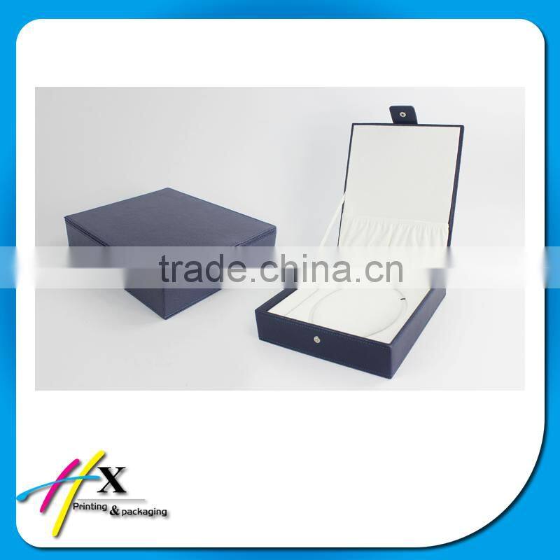 2016 hot sale custom made plastics jewelry boxes with flip top