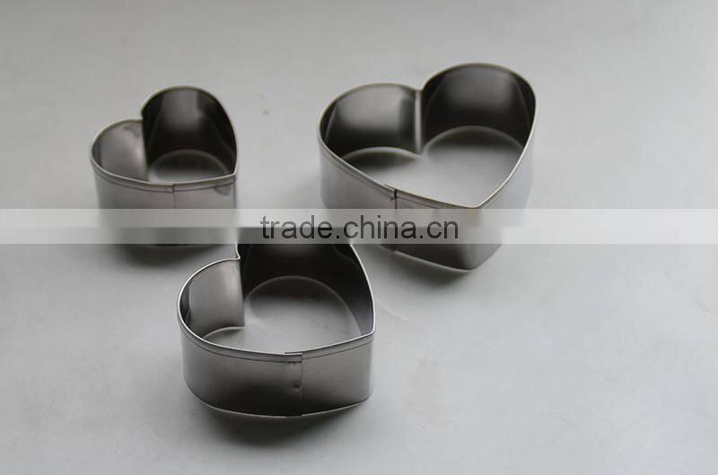 Heart-shaped Custom Cookie Cutters Set
