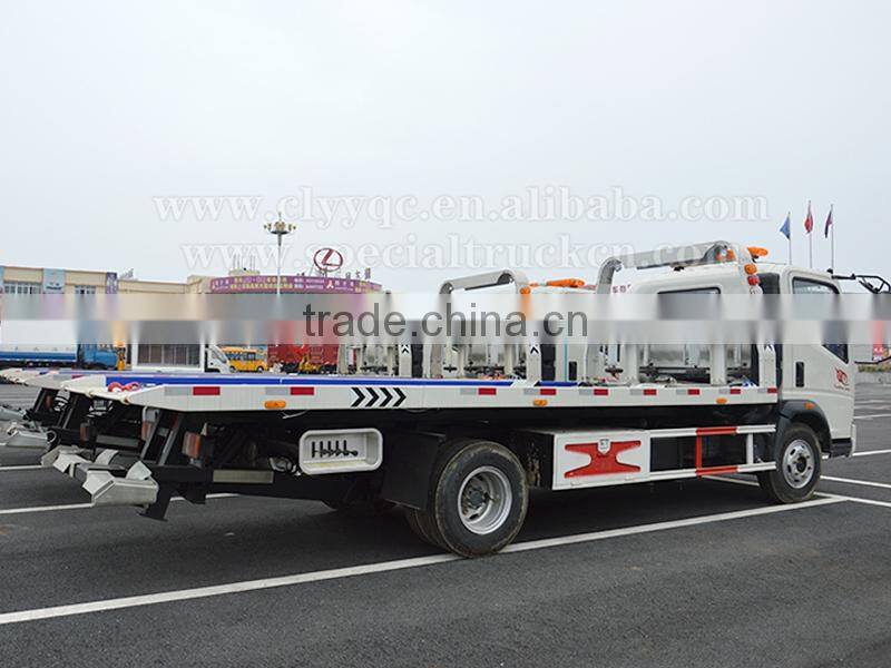 4TON carrying weight SINOTRUK HOWO tow truck wrecker