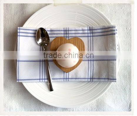 2017 Creative Wooden Egg Holder Cute Animal Shape Egg Stand Tableware