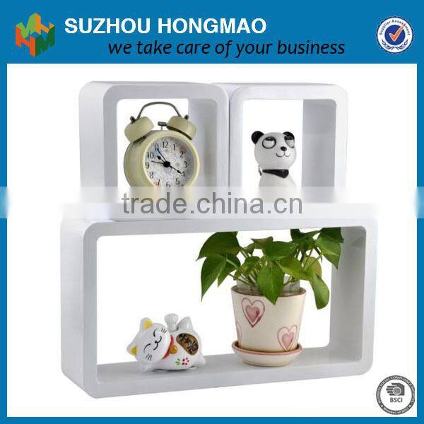 Decorative hanging wall cube shelf