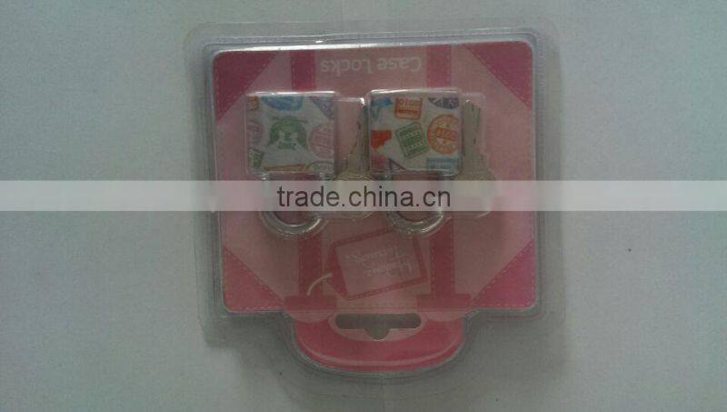 colorful mini Staple Remover