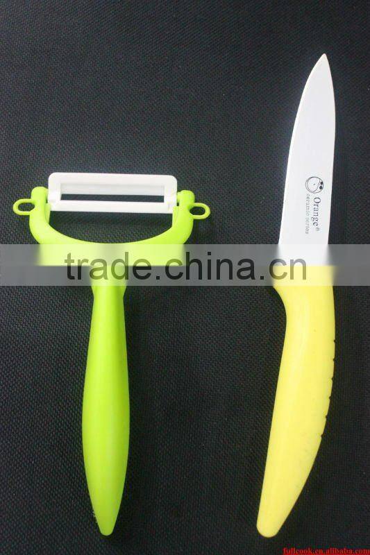 Kitchen Ceramic Peeler set in Sharp blade for an assortment of vegetables & fruit