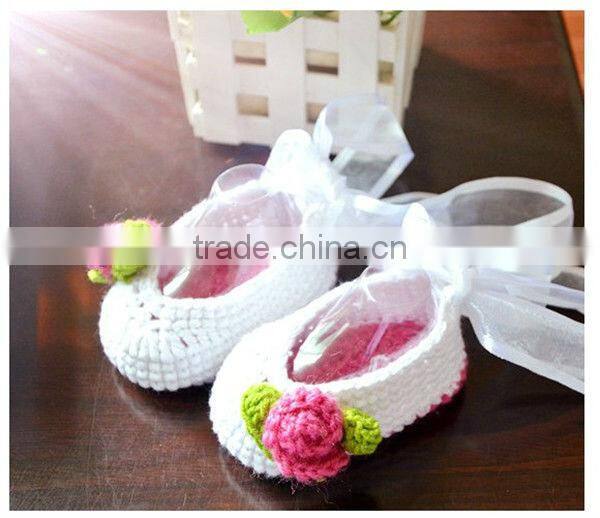 Christmas Toddlers Baby Shoes Winter Crochet Shoes Floral Pattern Knitted Shoes