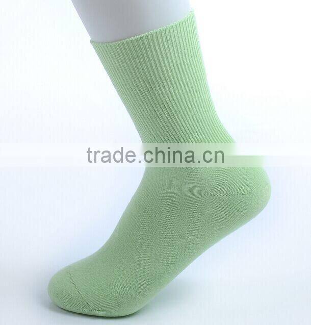 2017 Latest Manufacturer Customized Your Own Brand Logo Breathable Anti-bacterial Bamboo Fiber Private Label Men Sport Socks