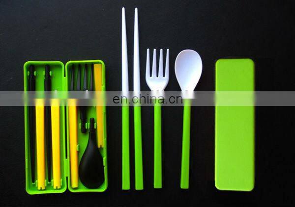 Folding Portable Cutlery/Spoon and Fork set in Gift Box