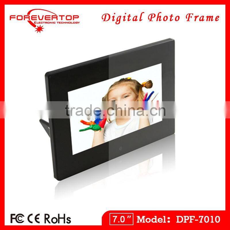 2016 China factory price 7 inch digital wooden photo frames picuture frames