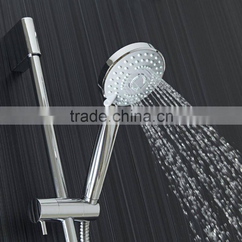Multi function rain handset showerhead