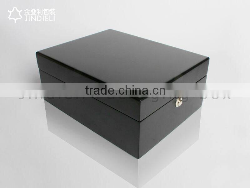 Personalized high-end wooden watch box for men