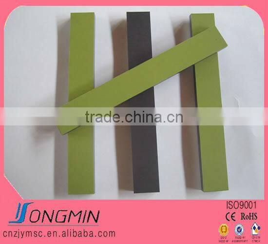 flexible rubber coated magnet roll with yellow pvc