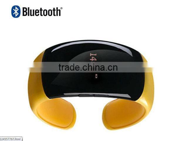 cheap bluetooth watch which easy to reject, answer and hang up phone calls