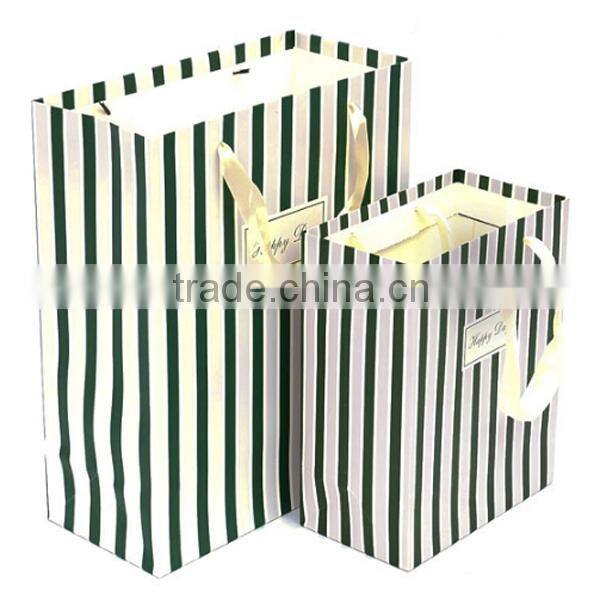 Various Color And Type of Stripe Paper Bag Paper Gift Bag