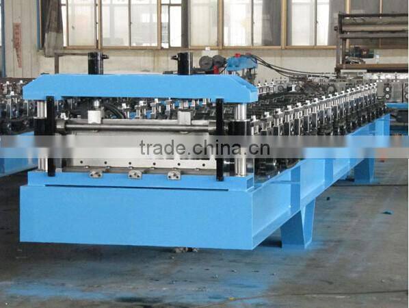 Used metal roof panel roll forming machine , Color coating steel forming machine