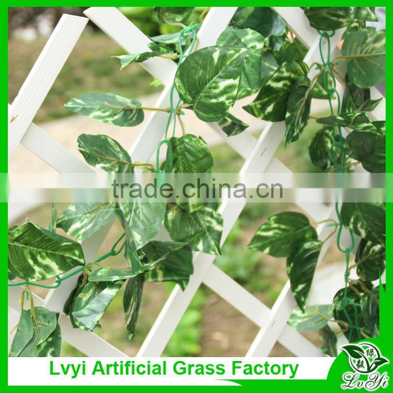 Artificial leaves artificial plant with green leaves