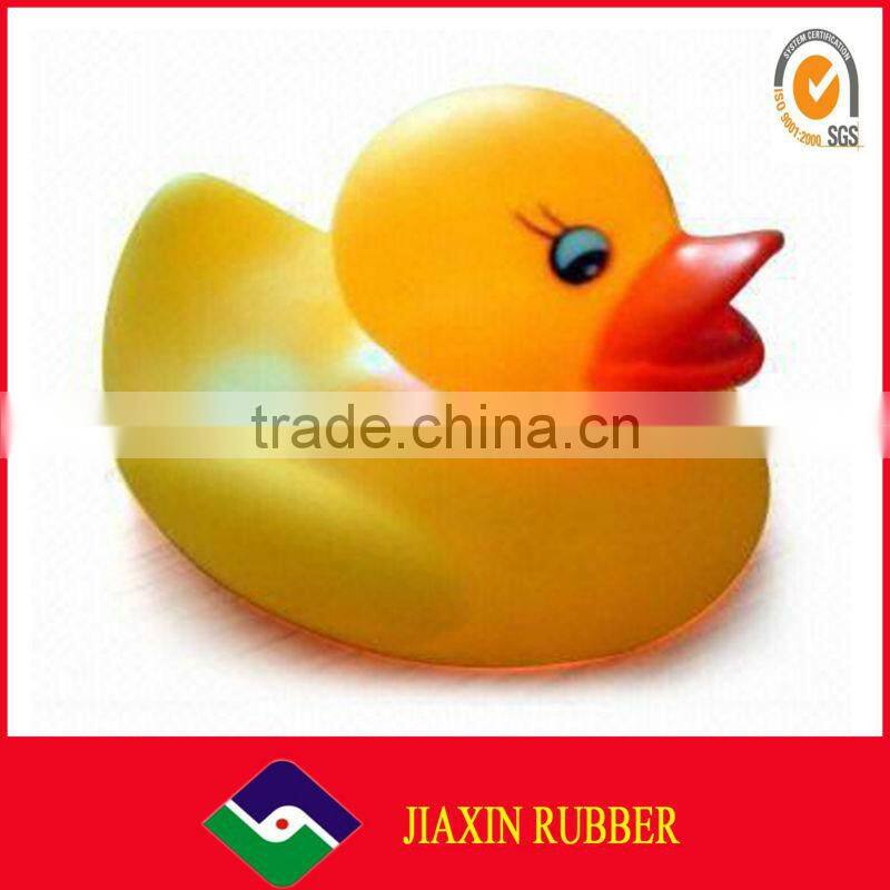 Small yellow duck, bath play toy, baby toy, swiming duck toys