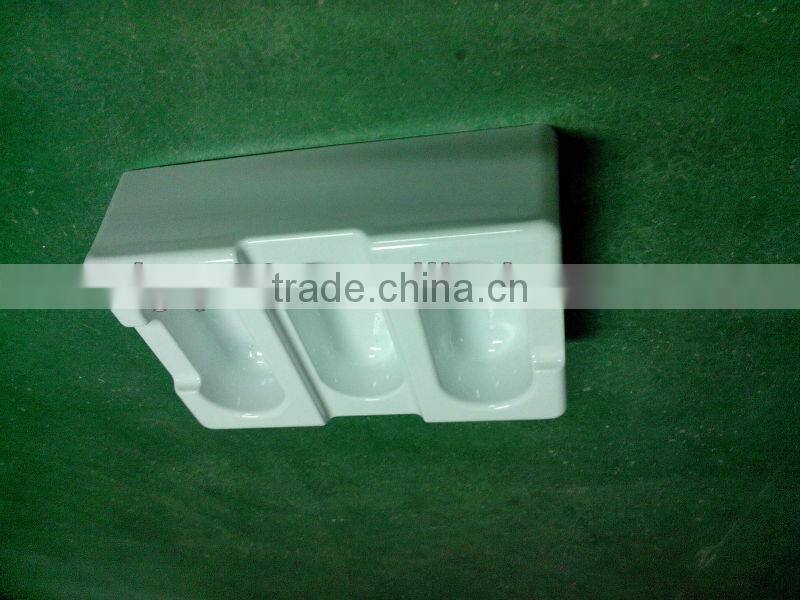 vacuum forming three space animal husbandry water channel