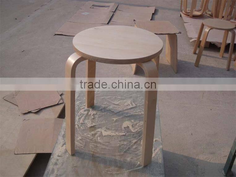 Used Popular Wooden Round Stools For Indoor And Outdoor Use