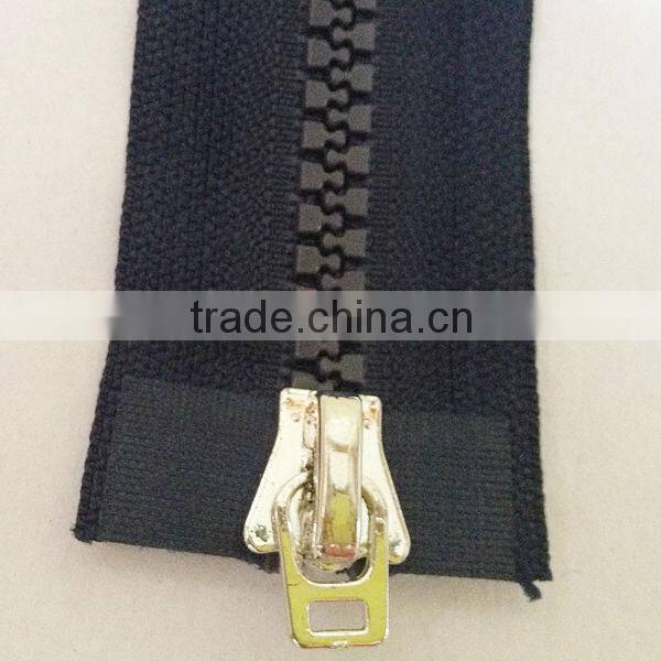 Zipper manufacturer provide all kinds of zippers and sliders