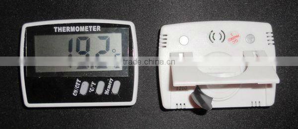 Indoor Digital thermometer with alert