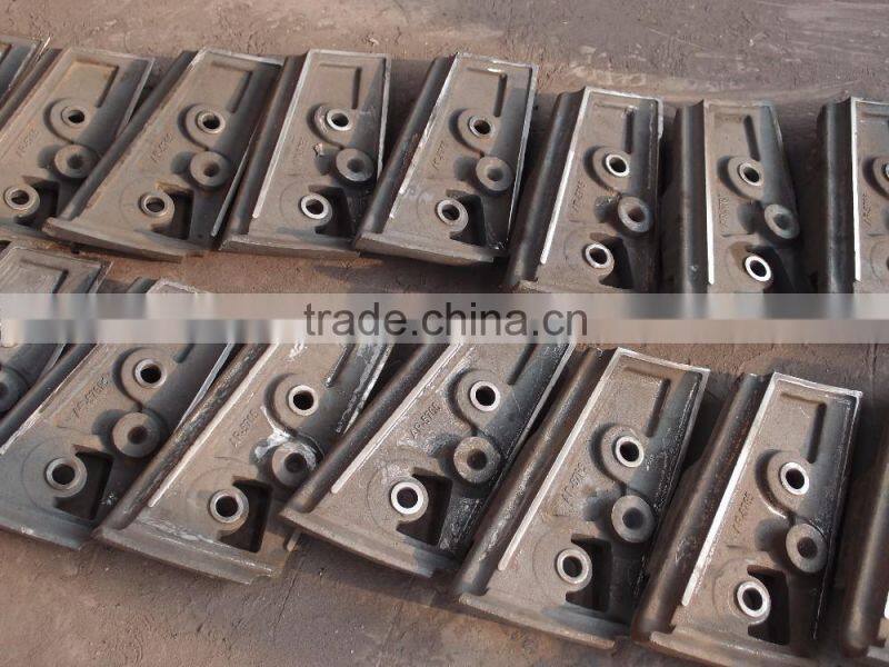 China supplies high manganese ball mill liner