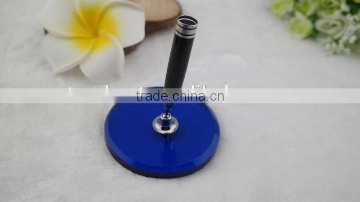 desk pen , bank pen , table pen