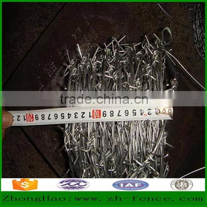 Hot dipped galvanized or PVC coated Barbed Wire Fencing farmland fence
