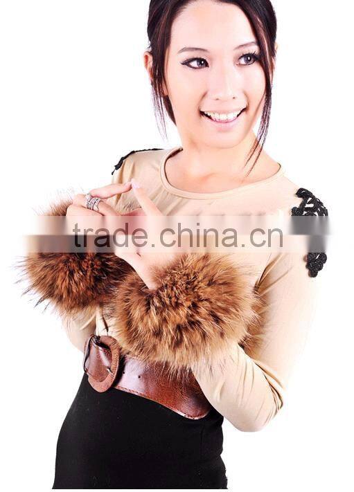 Fashion Girls Genuine Raccoon Fur Cuff for Wrist Arm Warmer
