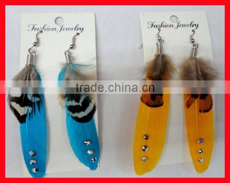 Wholesale Long Dangle Earrings With Spot Feather