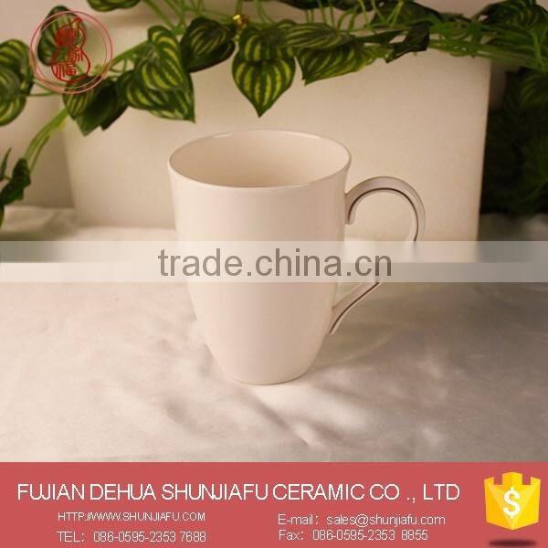 White Wholesale Ceramic Mugs