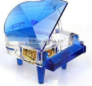 Fast color crystal piano for Valentine's Day