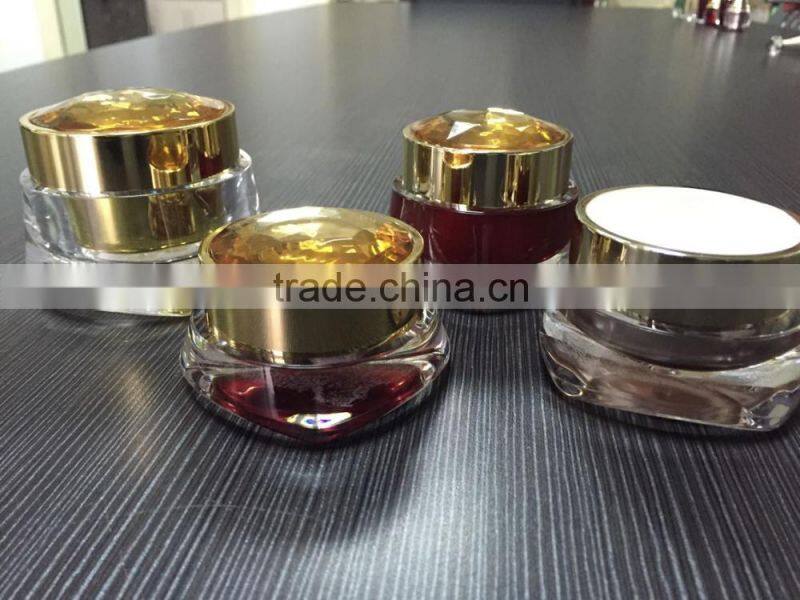 alibaba supplier high quality cosmetic acrylic jars and lids