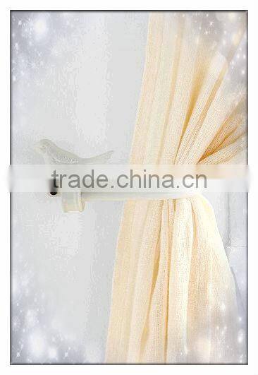 Birdie Curtain Tie-Back
