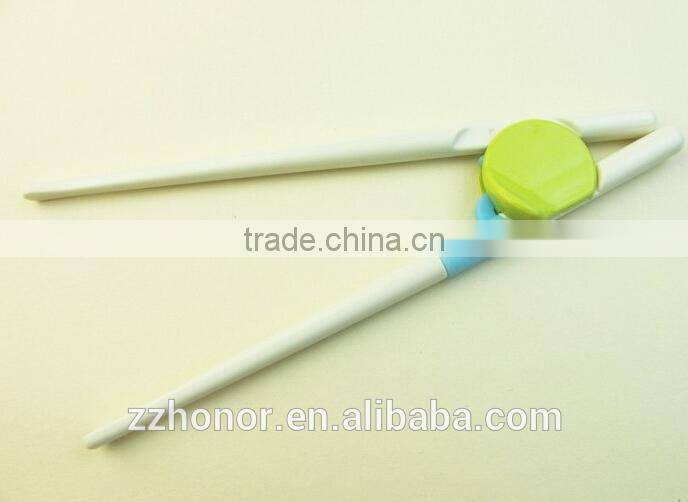Children Learning Chopsticks, training chostick