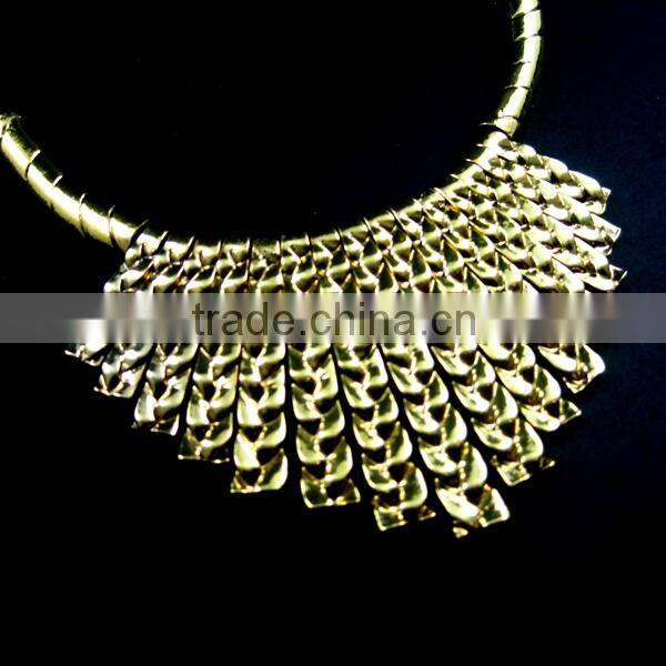 18inch retro antique gold chic engraved vintage metal collar chunky choker statement necklace,fashion jewelry 6350173